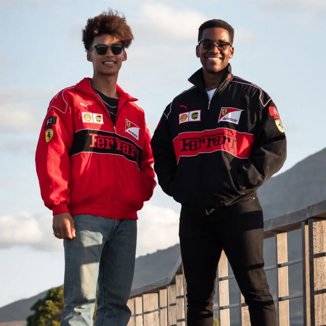 Ferrari スポーツジャケット レッド/ホワイト Red And White Ferrari Jacket | timelessracingbrand